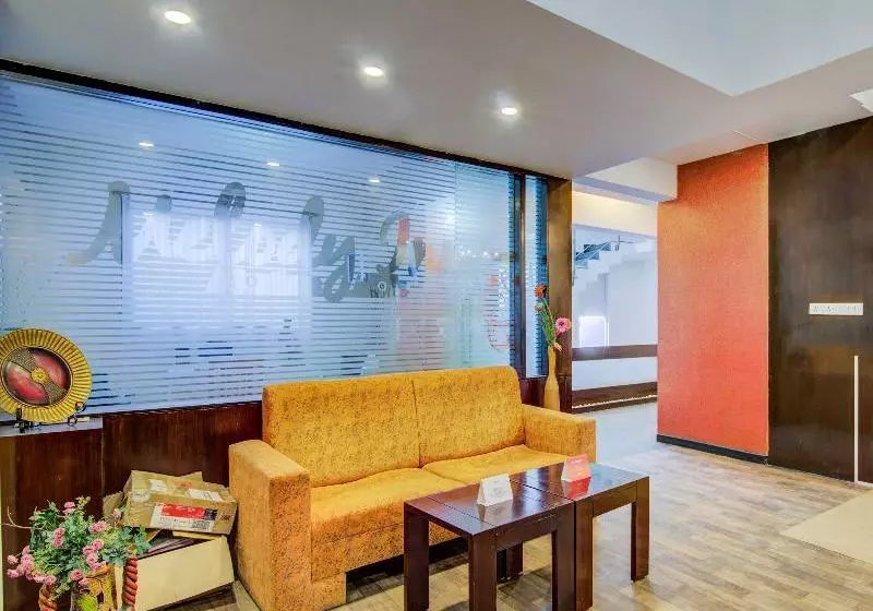 Fotos del hotel Edition O 30042 Melody Inn Whitefield:  7