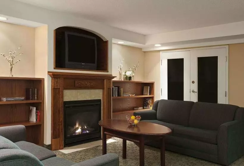 Fotos del hotel Travelodge By Wyndham Ottawa West:  10