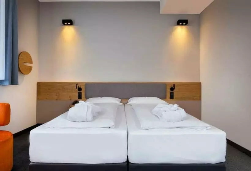 Fotos del hotel Intercity München:  11