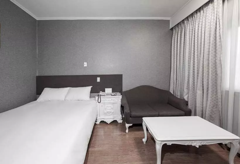 Fotos del hotel Itaewon Crown:  11