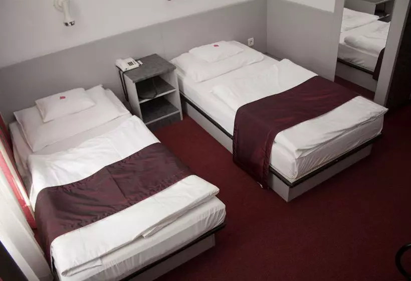 Fotos del hotel Hunguest Hotel Griff:  25