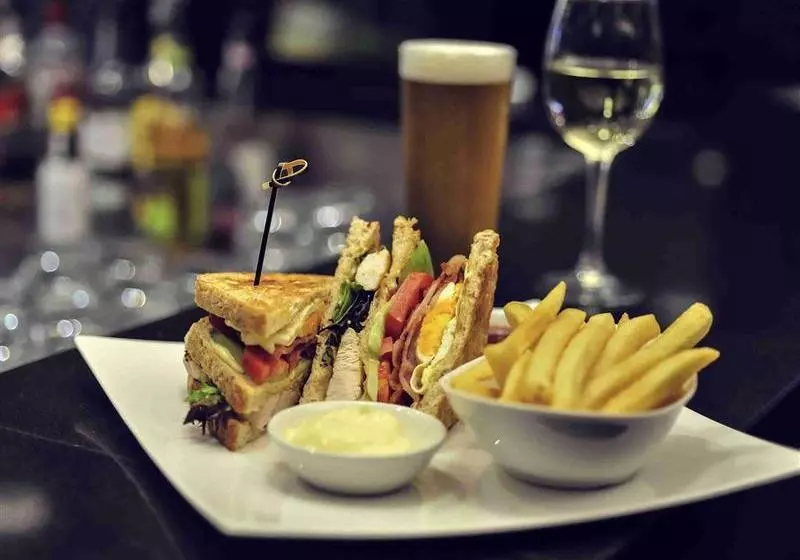 Fotos del hotel Mercure Melbourne Treasury Gardens:  2