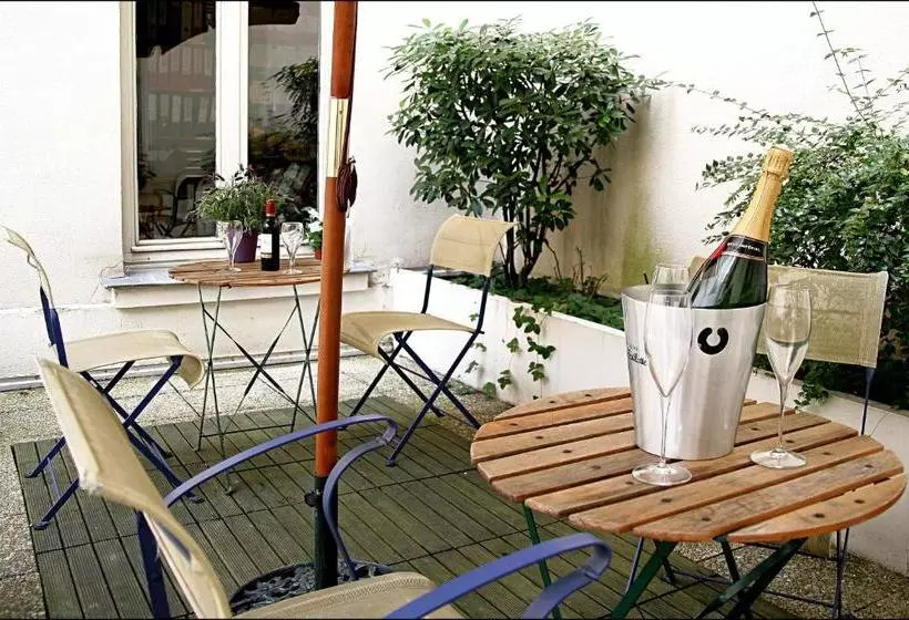 Fotos del hotel Pavillon Villiers Etoile:  10