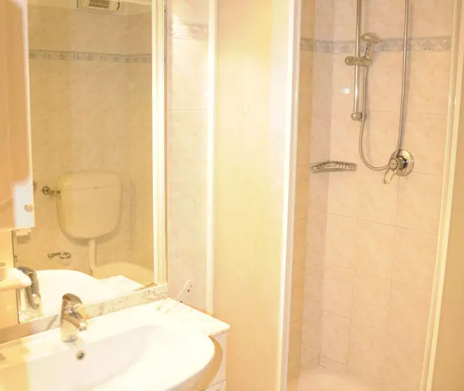 Fotos del hotel Cinecittà:  6