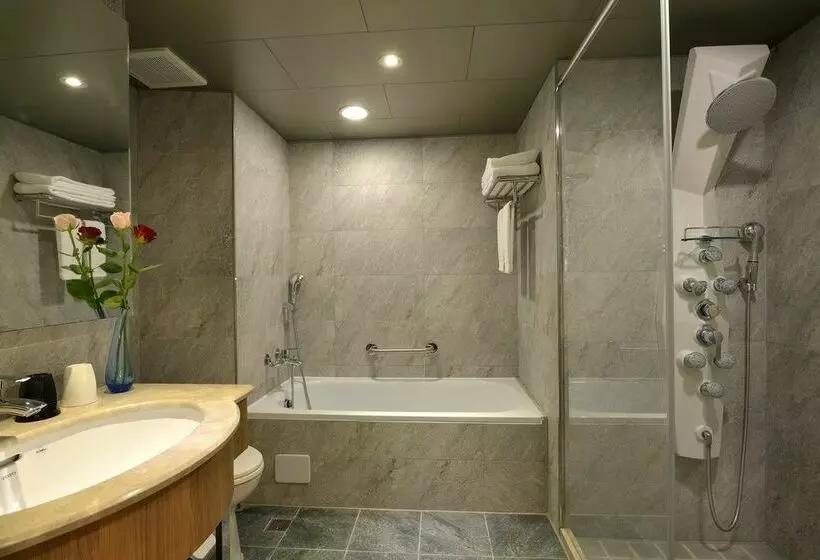 Fotos del hotel Friends Yo Lai Regency:  6