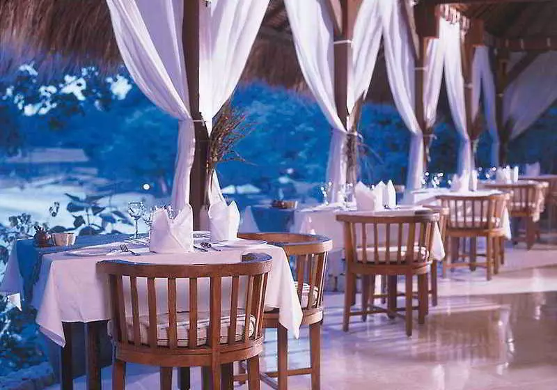 Fotos del hotel Nusa Lembongan Resort:  3