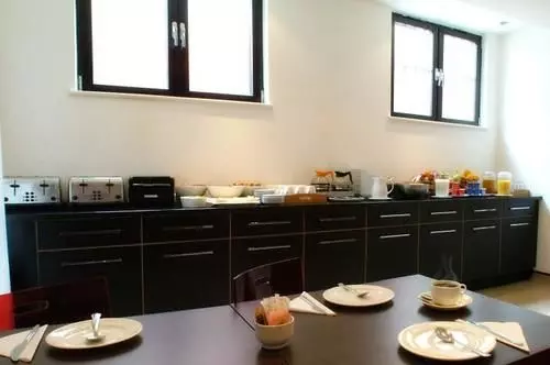 Fotos del hotel Avni Kensington:  18