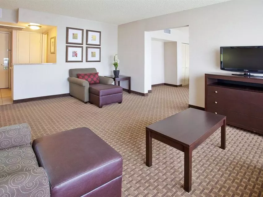 Fotos del hotel Ramada By Wyndham Phoenix Midtown:  25