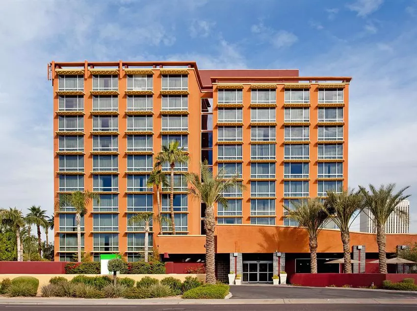 Fotos del hotel Ramada By Wyndham Phoenix Midtown:  7