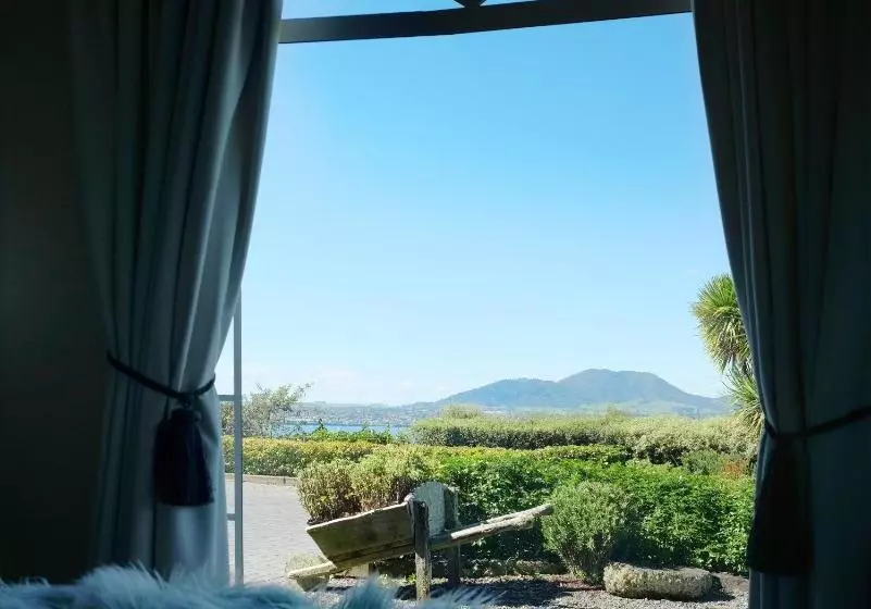 Fotos del hotel Tauhara Sunrise Lodge:  11