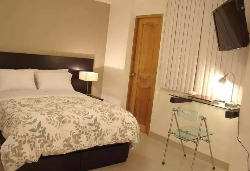 Fotos del hotel Hostal Media Luna:  9