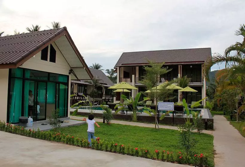 Fotos del hotel Hathai Villa:  9