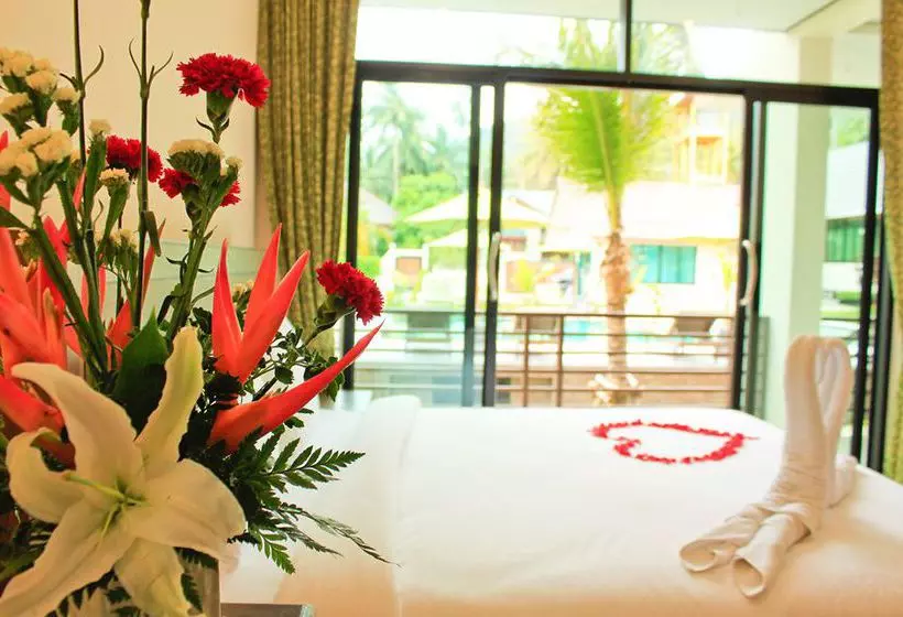 Fotos del hotel Hathai Villa:  5