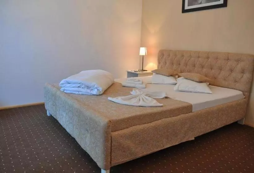 Fotos del hotel Vila Parlament:  5