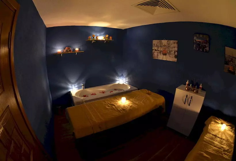 Fotos del hotel Festinn Suites Golden Horn:  12