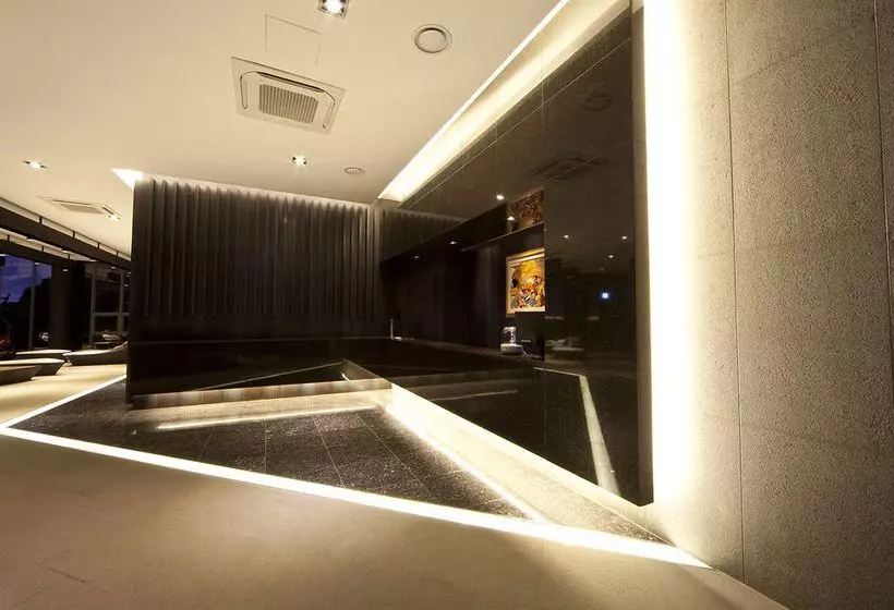 Fotos del hotel Luston Villa & Hotel:  10