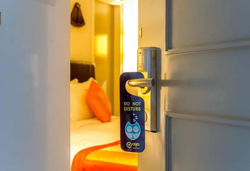 Fotos del hotel Oyo Rooms Opposite Cmr Central:  12
