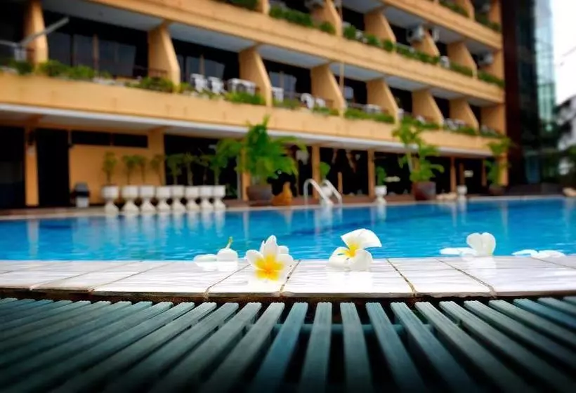 Fotos del hotel Suppamitr Villa:  12