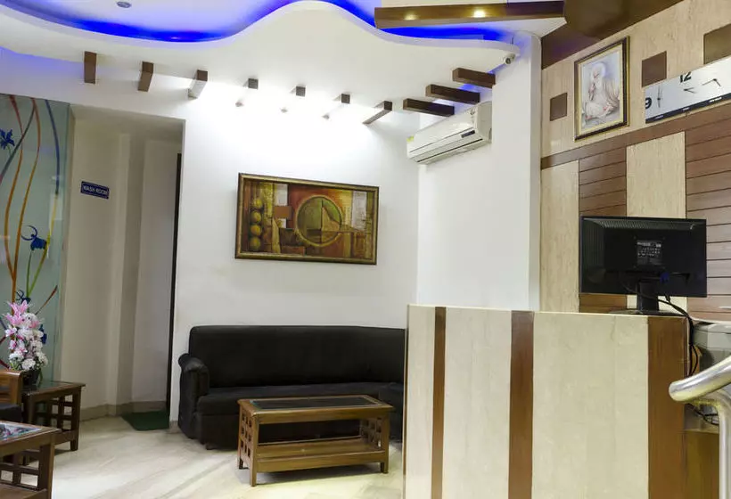 Fotos del hotel Fab Aashraye Nehru Place:  16