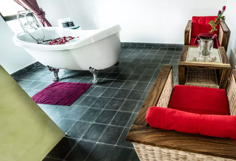 Fotos del hotel Diamond Palace Resort & Sky Bar:  12