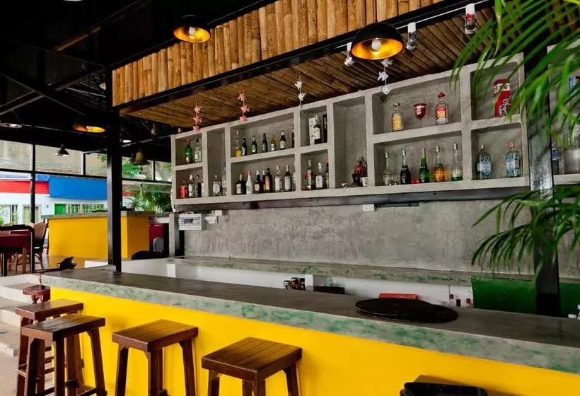 Fotos del hotel Full Moon Beach Resort:  8