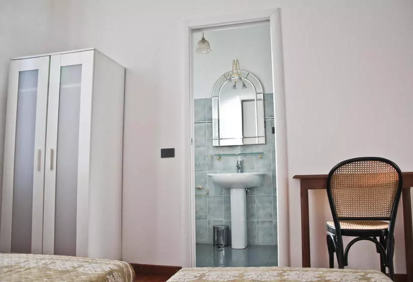 Fotos del hotel B&b La Villetta:  15