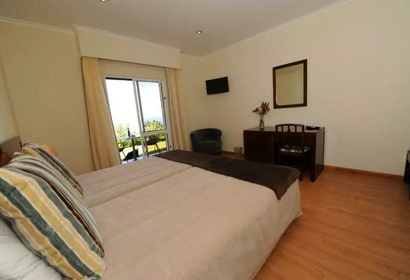 Fotos del hotel Residencial Farol:  15