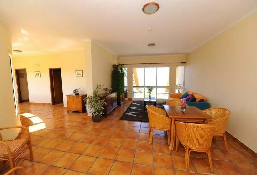 Fotos del hotel Residencial Farol:  17