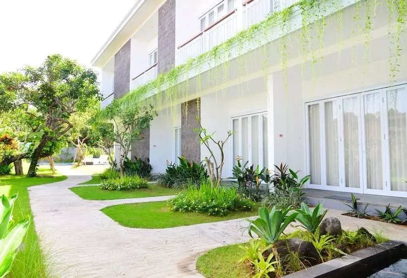Fotos del hotel Harmony Beach Suite:  5