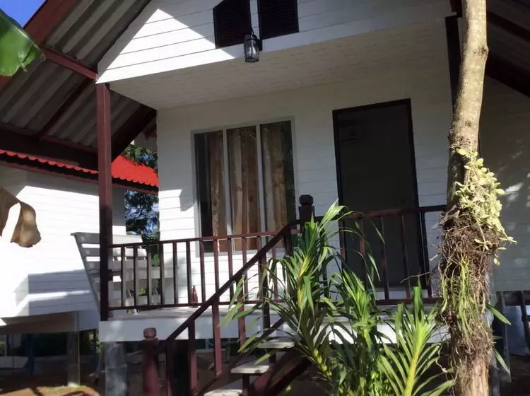 Fotos del hotel Lanta Andaleaf Bungalow:  8