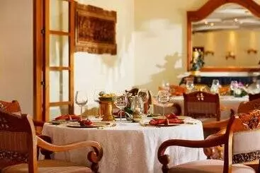 Nusa Dua Beach Hotel And Spa   Handwritten Collection