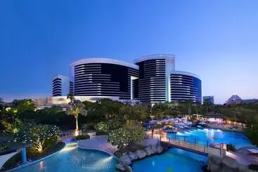 Grand Hyatt Dubai Resort & Waterpark