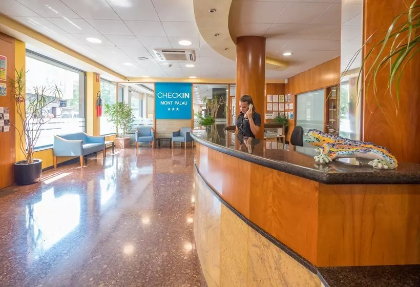 Fotos del hotel Checkin Montpalau:  16