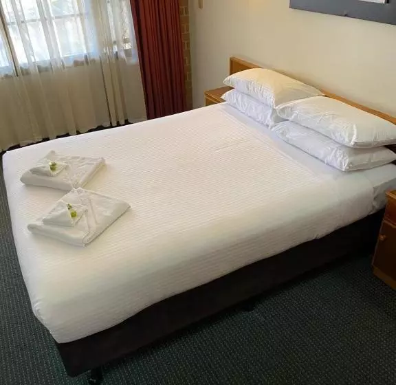 Fotos del hotel Aviators Lodge:  14