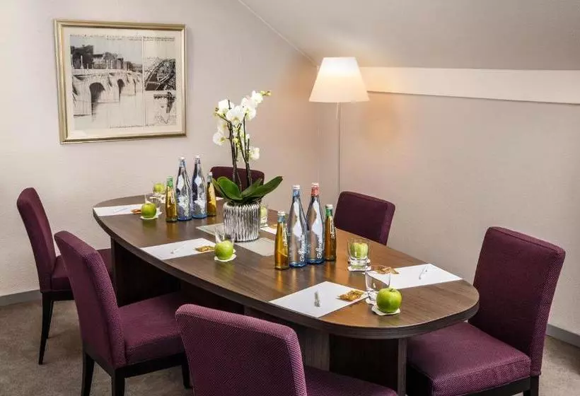 Fotos del hotel Holiday Inn Düsseldorf  Hafen:  19