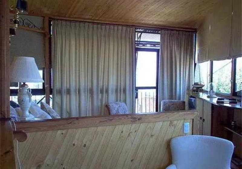 Fotos del hotel Robinson Crusoe Inn - Valparaiso Heritage:  2