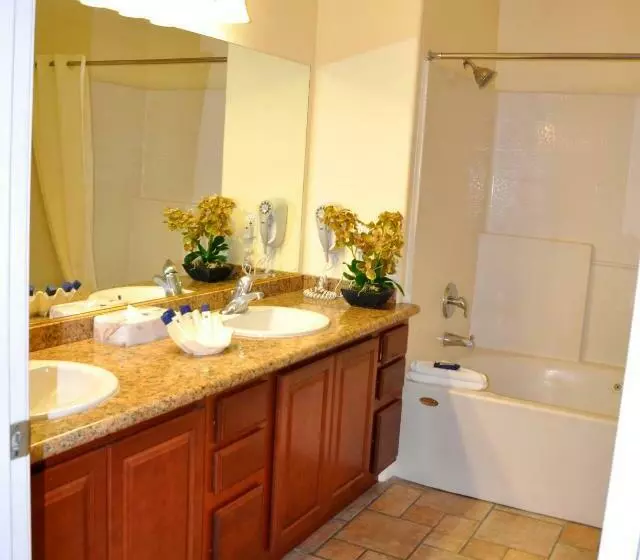 Fotos del hotel Club De Soleil All-suite Resort:  7