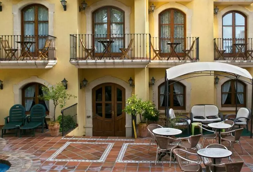 Fotos del hotel Restaurante La Masieta:  8