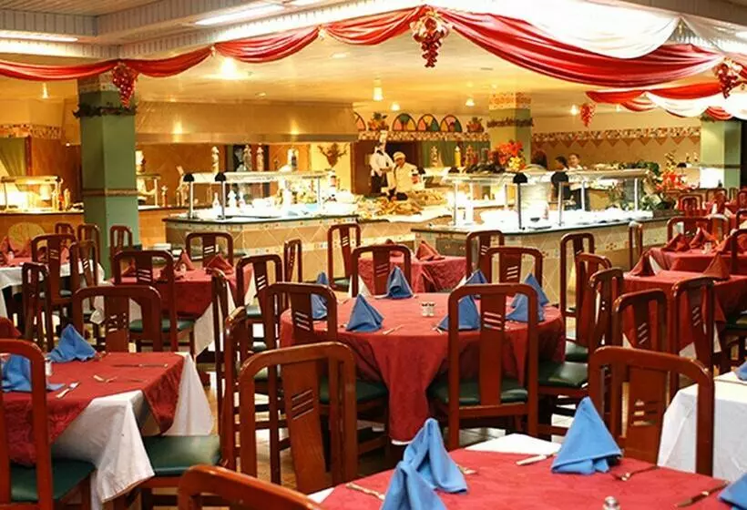 Fotos del hotel Gran Caribe Playa Caleta Salsa Club:  12