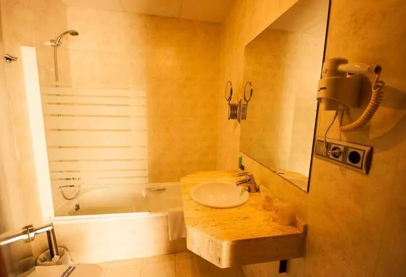 Fotos del hotel Atalaya De La Campiña:  3