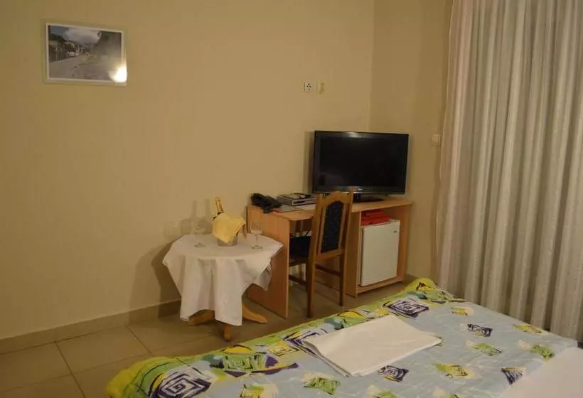 Fotos del hotel Kangaroo:  8