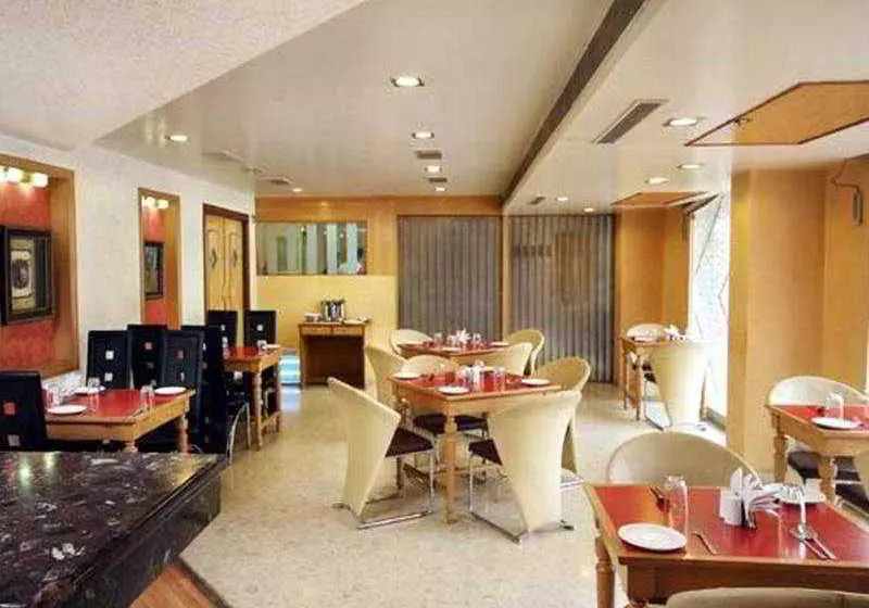 Fotos del hotel Mandakini Castle:  3