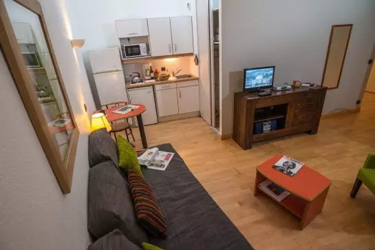 Fotos del hotel Privilodges Chateau Perrin:  24