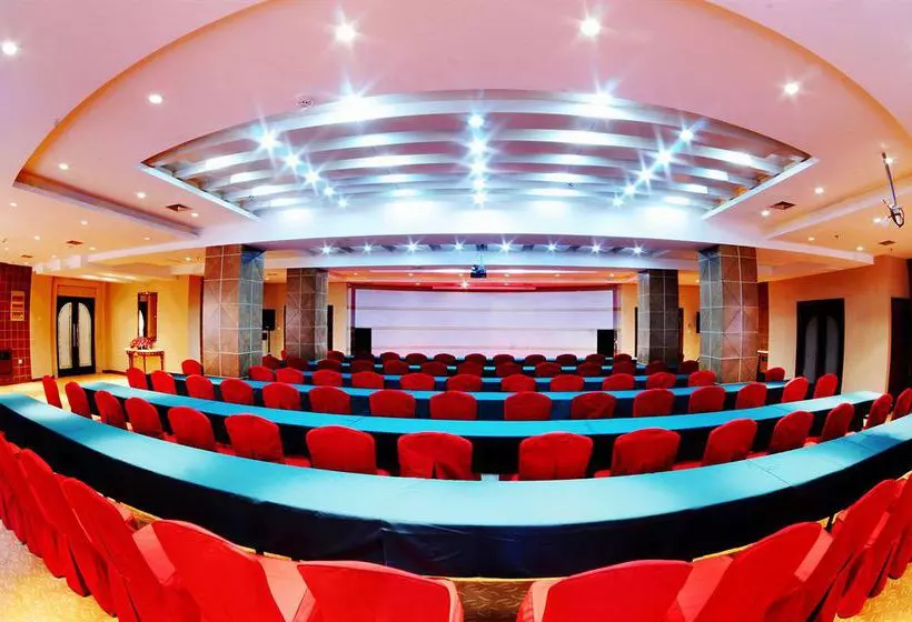 Fotos del hotel Gfour Holiday Hotel:  4