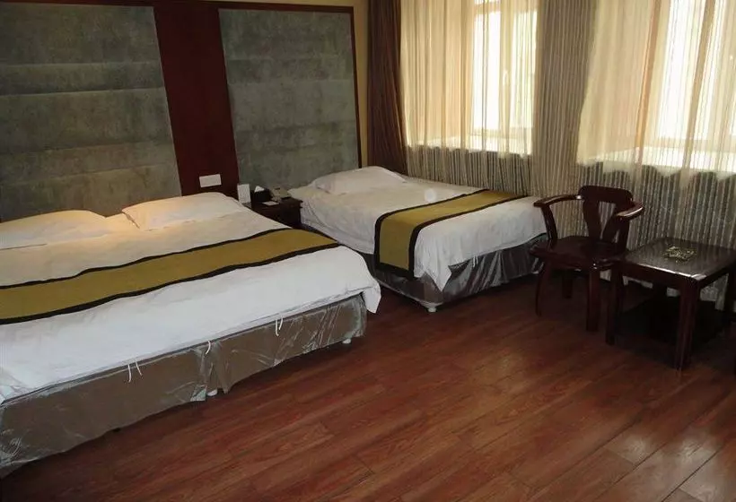 Fotos del hotel Gfour Holiday Hotel:  2