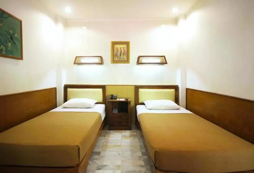 Fotos del hotel Karthi:  5