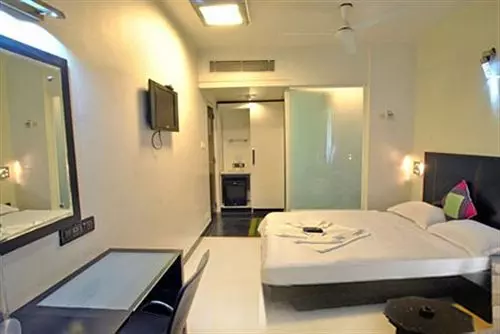 Fotos del hotel T.a.p. Gold Crest:  2