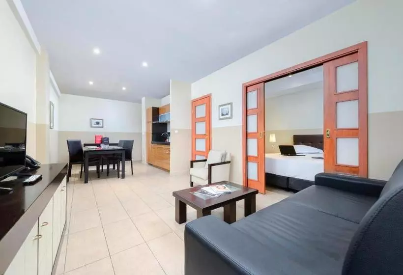 Fotos del hotel Appart Hôtel La Villa Carnot Cannes:  2