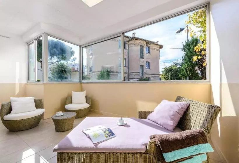 Fotos del hotel Appart Hôtel La Villa Carnot Cannes:  13