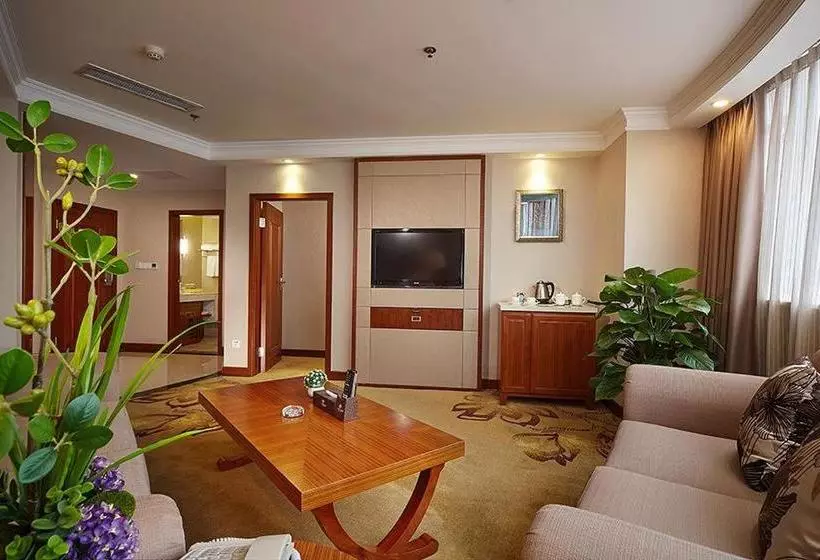 Fotos del hotel Zhongtie Babao:  15